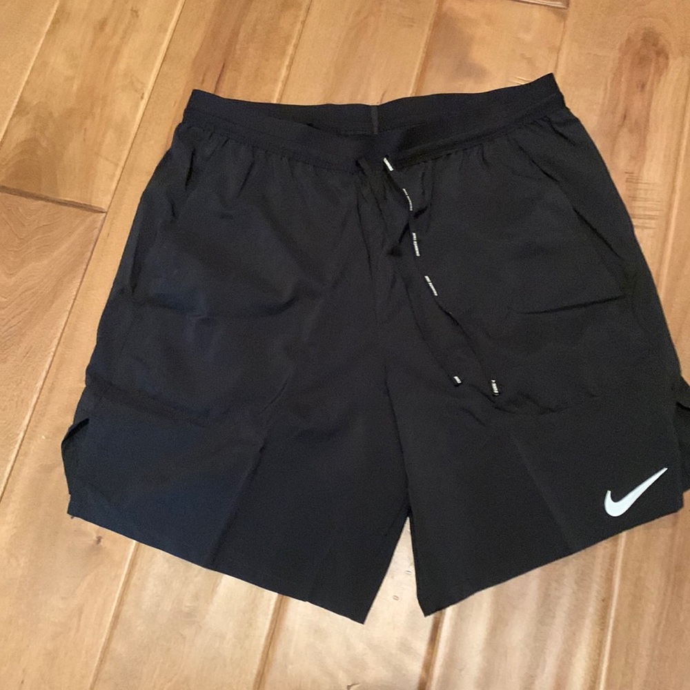 Nike 7” shorts